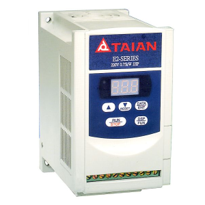 E2-403-H3F  - falownik Teco E2, moc: 2,2kW 